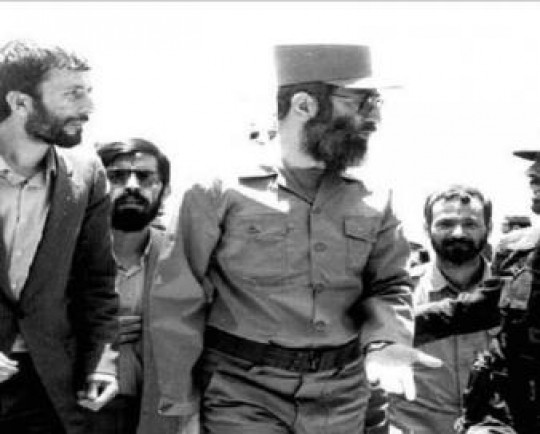 نمایشگاه «در لباس سربازی» گزارشی از مستند دفاع مقدس به روایت مقام معظم رهبری است