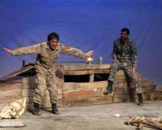 جشنواره تئاتر استانی برای معرفی آثار برتر به جشنواره تئاتر فجر در سمنان برگزار میشود