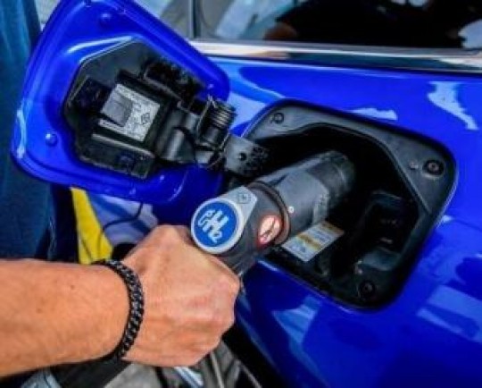 سوختهای فسیلی در «زمان» حل میشوند