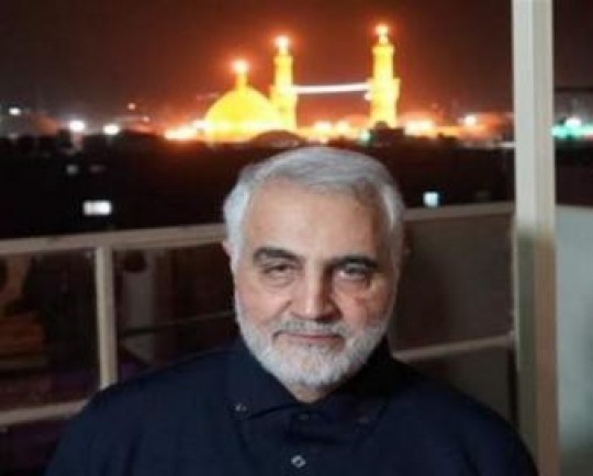 "شب خاطره" ویژه دومین سالگرد حاج قاسم سلیمانی در زنجان برگزار میشود