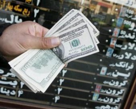 نظر کارشناسان درخصوص مصوبه ای برای عبور از تحریم داخلی/ ورود اسکناس ارز به کشور افزایش خواهد یافت