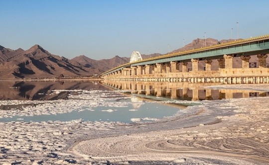 بزرگترین دریاچههای آب شور جهان در یک قدمی مرگ+گزارش تصویری