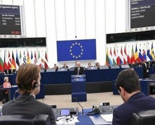 عقبنشینی اروپا از تعیین سقف قیمت برای نفت روسیه