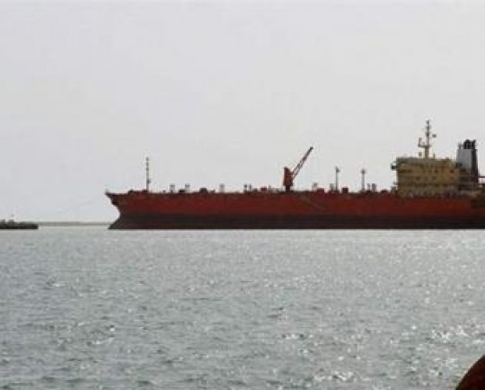 غارت بیش از 1 میلیارد دلار نفت یمن توسط ائتلاف متجاوز در دوره آتشبس