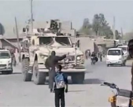 اخراج اشغالگران آمریکایی از منطقهای در دیرالزور سوریه