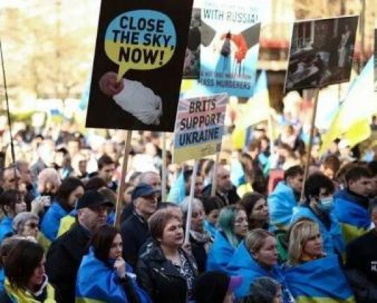 حامیان تحریمهای ضدروسی، عمده واردکنندگان کالاهای مسکو هستند!