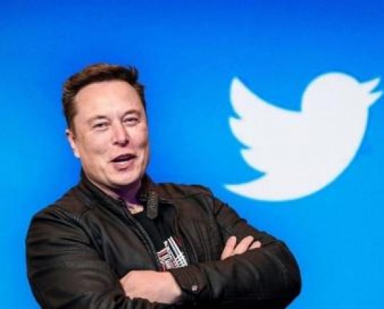 بلومبرگ: ایلان ماسک نیمی از کارکنان توییتر را اخراج میکند
