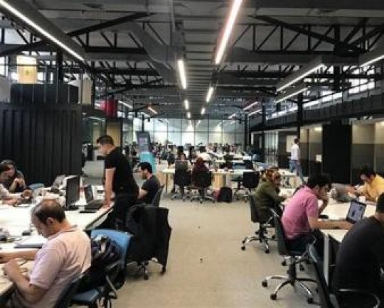 سالانه 1000 شرکت به جمع دانشبنیانها اضافه میشوند