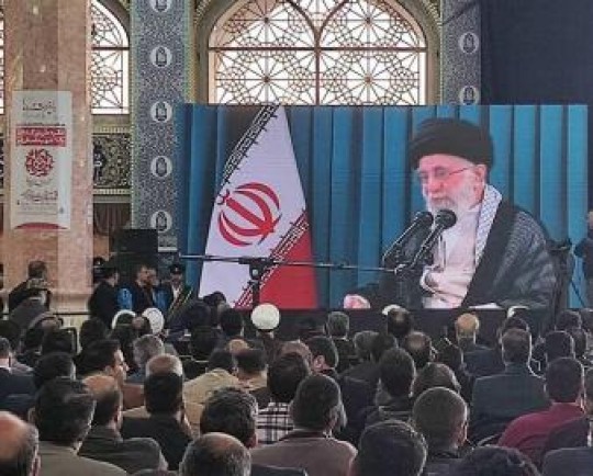 آغاز اجلاسیه دومین کنگره ملی شهدای استان قم با پیام امام خامنهای