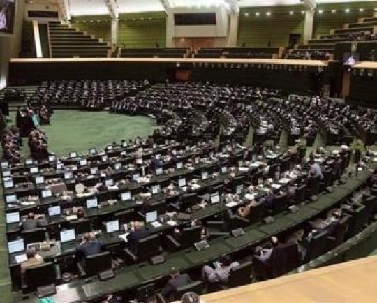 ارزیابی سیاستها و اقدامات ارزی در دستور کار نمایندگان/صالحآبادی به مجلس میرود