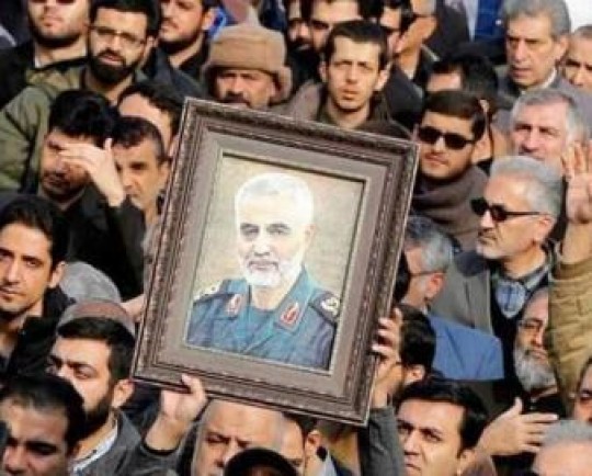 شهید سردار سلیمانی شاخص ولایتمداری است