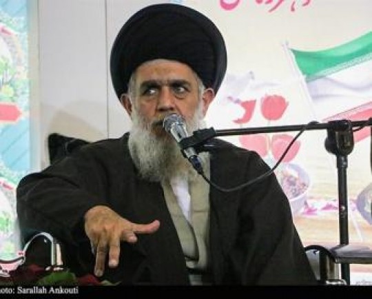 حجتالاسلام مومنی: مکتب حاج قاسم سلیمانی مکتب عمل است