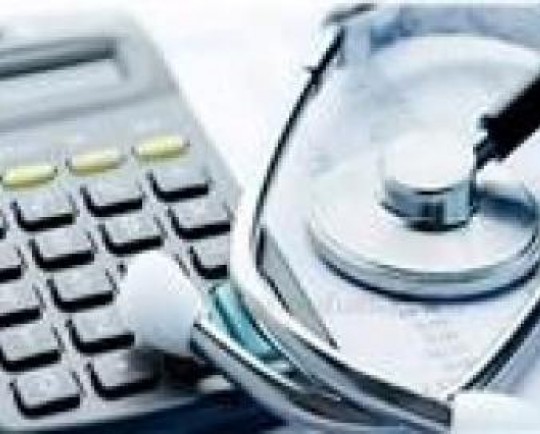 50 درصد پزشکان کارتخوان ندارند/ محرومیت پزشکان بدون کارتخوان از تسهیلات مالیاتی