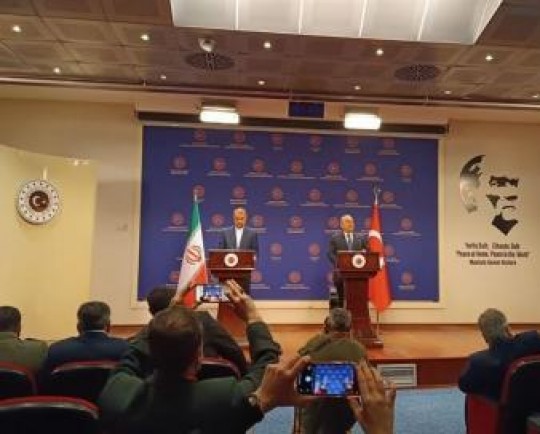وزیر خارجه ترکیه: از کمکهای ایران در زلزله تشکر میکنم/امیرعبداللهیان: درباره حضور اسرائیل در قفقاز هشدار میدهیم