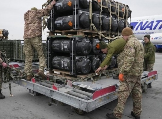 هشدار آمریکا درباره عواقب قطع حمایت از کییف