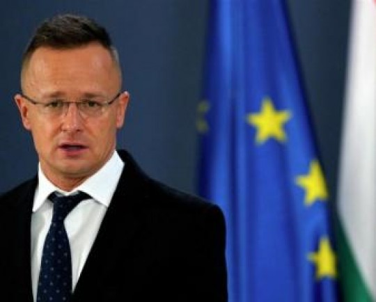 مذاکرات روسیه و مجارستان درباره انرژی و همکاریهای هستهای