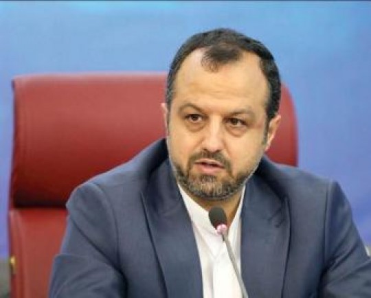 وزیر اقتصاد: برخورد با مدیران بانکی که بخشنامه حمایت از تولید را اجرا نکنند