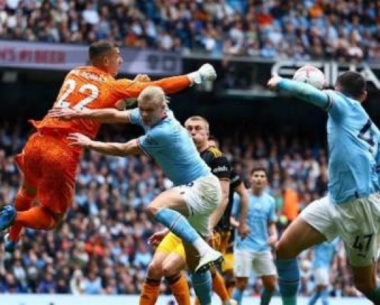 منچستر سیتی یک گام دیگر به قهرمانی نزدیک شد/ چلسی به ناکامیهایش پایان داد