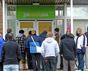 افزایش مالیاتها به موج تازه بیکاری در انگلیس دامن زد